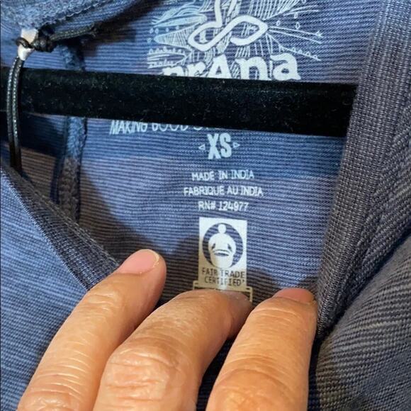 Prana Chez Tee Noir  Destination - Picture 11 of 12